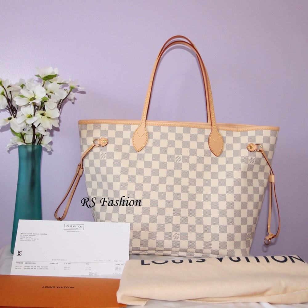 ⛔️ Sold ⛔️ Authentic Louis Vuitton MM in Ros